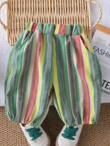 INCLUD Boys Printed Short Sleeves T-shirt With Joggers