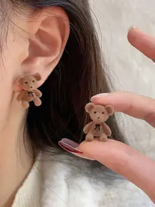 VAGHBHATT Animal Shaped Studs Earrings