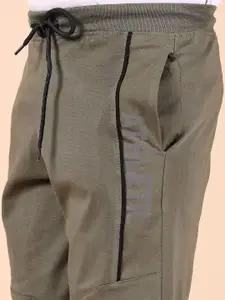 V-Mart Boys Printed Shorts