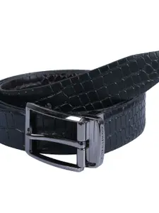 Calvadoss Men Textured Leather Reversible Formal Belt