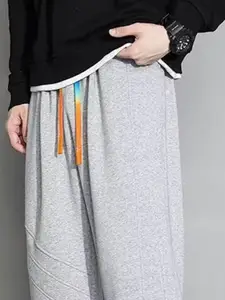 StyleCast Men Regular Fit Mid-Rise Joggers Trousers