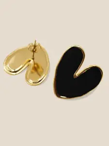 VAGHBHATT Gold-Plated Heart Shaped Studs