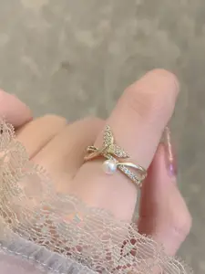 StyleCast Artificial Stone-Studded Finger Ring