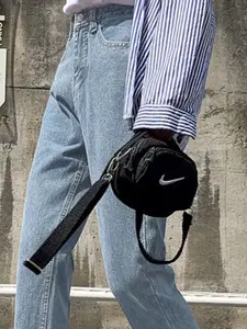 StyleCast Women Slim Fit High-Rise Jeans