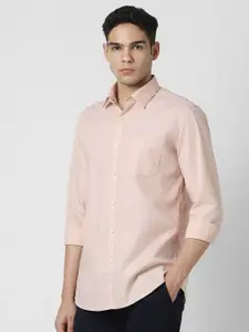 Van Heusen Sport Men Solid Slim Fit Casual Shirt