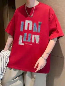 StyleCast x Revolte Men Typography Printed T-shirt