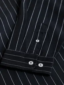 Snitch Men Pinstripes Opaque Striped Casual Shirt