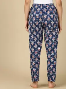 PYNK Printed Cotton Mid Rise Lounge Pants