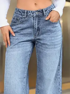 DressBerry Women Comfort Straight Fit Light Fade Stretchable Jeans