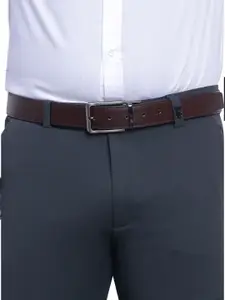 The Roadster Lifestyle Co. Men Textured Reversible Formal Belt