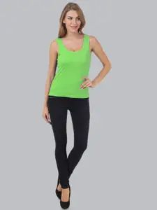 Q-rious Round-Neck Non-Padded Camisoles