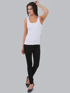 Q-rious Round-Neck Non-Padded Camisoles