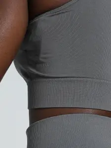 Puma Women Seamless Training Bra Sports Top