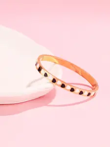 DressBerry Women  Heart Design Cuff Bracelet
