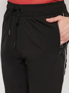 Duke Men Mid Rise Track Pant