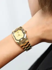 HAUTE SAUCE by  Campus Sutra HAUTE SAUCE by Campus Sutra Women's The Ferazzo Square Watch SS25_HSWC1412