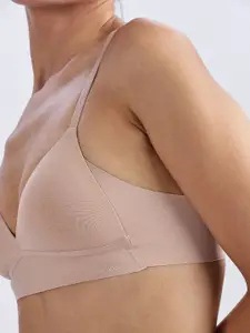 Calvin Klein Underwear Bra Medium Coverage Lightly Padded