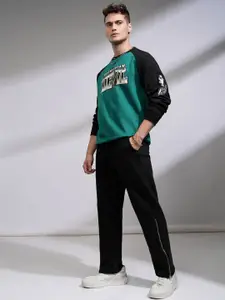 HIGHLANDER Warner Bros Looney Tunes Men Oversized Drop Shoulder Crew Neck Raglan Sweatshirt