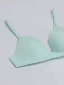 Calvin Klein Underwear Bra Medium Coverage Lightly Padded