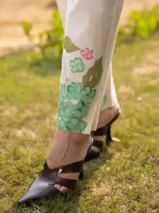 AUTUMN LANE Floral Printed Top & Trousers Co-Ords