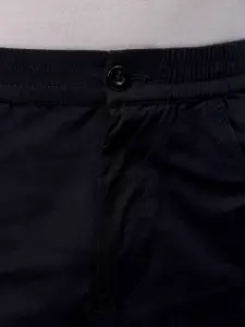 The Indian Garage Co Men Relaxed Fit Pure Cotton Utility Cargo Shorts