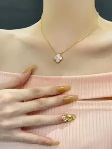 DIVASTRI Gold-Plated Floral Pendants With Chain