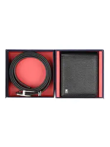 Tommy Hilfiger Men Accessory Gift Set Of Wallet & Belt