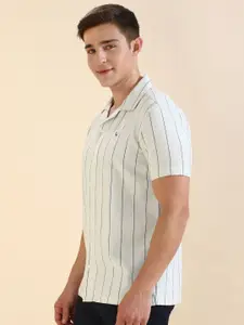 Allen Solly Men Custom Fit Cuban Collar Vertical Striped Cotton Casual Shirt