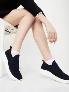 max Women Running Shoes