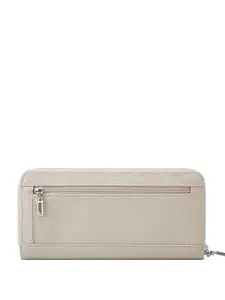 GUESS Women Printed Two Fold Wallet