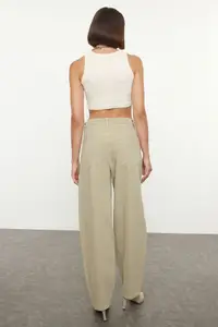 Trendyol Women Highly Distressed Pure Cotton Jeans