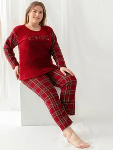 Trendyol Checked Round Neck Night Suit