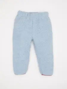 DeFacto Girls Colourblocked T-Shirt With Trousers