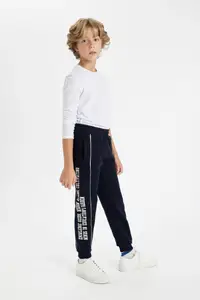 DeFacto Boys Regular Fit Mid-Rise Trousers