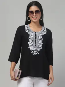 Trend Level Women Floral Embroidered Kurti