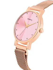 DressBerry Women Watch With Charm Gift Set
