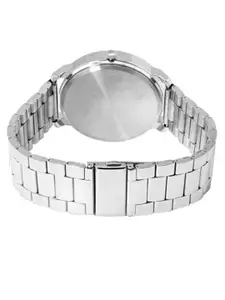 WROGN Men Analog Watch & Leather Bracelet Gift Set