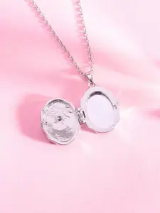 SALTY Secret Keepsake Openable Silver Pendant with Chain For Women & Girls