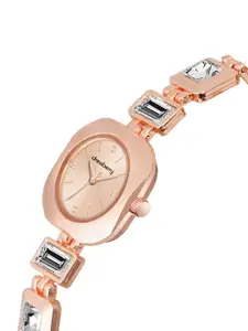 DressBerry Women Watch With Charm Gift Set