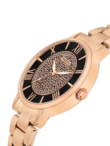 DressBerry Women Watch With Charm Gift Set