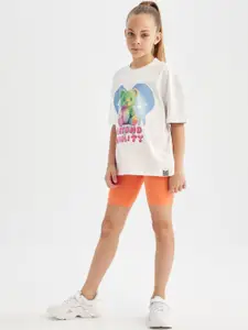 DeFacto Girls Skinny Fit High-Rise Shorts