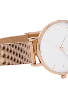 DressBerry Women Watch With Heart Charm Gift Set