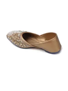 CORSICA Women Ethnic Mojaris Flats