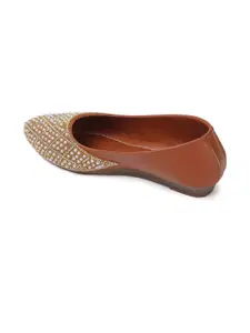 CORSICA Women Embellished Ethnic Mojaris Flats