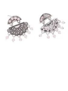 DIVASTRI Contemporary Studs Earrings
