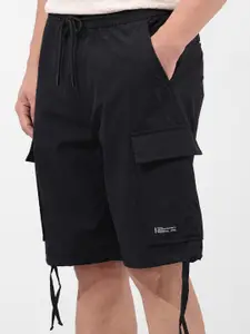 The Indian Garage Co Men Relaxed Fit Cargo Shorts