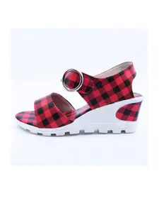 IndiForce Red & Black Printed Wedge Gladiators