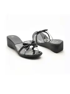 IndiForce Leather Wedge Peep Toes with Bows