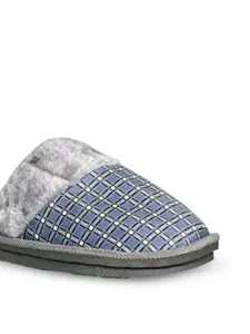 WOLVESDEN Women Room Slippers