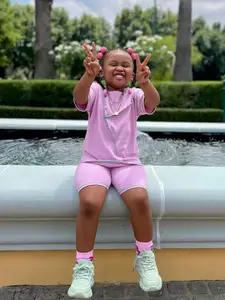 INCLUD Girls T-shirt with Shorts